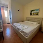 3 * Dıraç