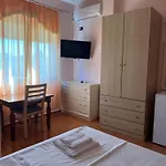 3 Otel