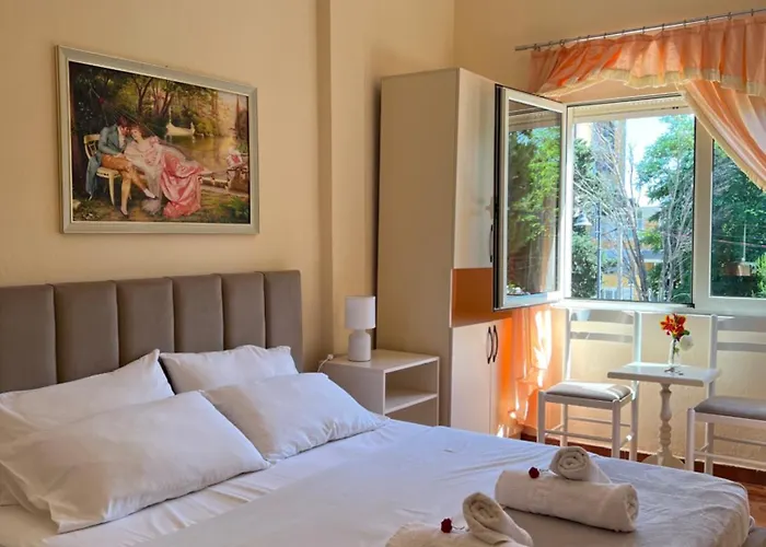 Hotel 3