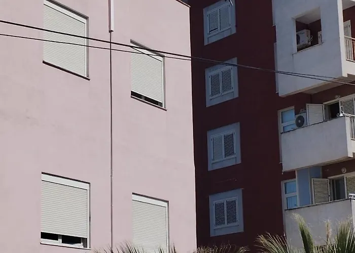Hotel 3