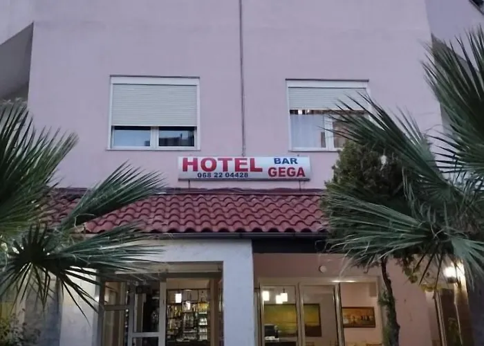 Hotel 3 *