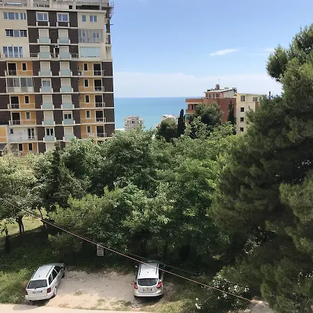 3 Hotel